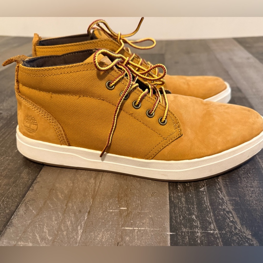 Timberland‎ Men’s Tan Nubuck & Canvas Chukka Boots Size 8.5 Casual Sneakers